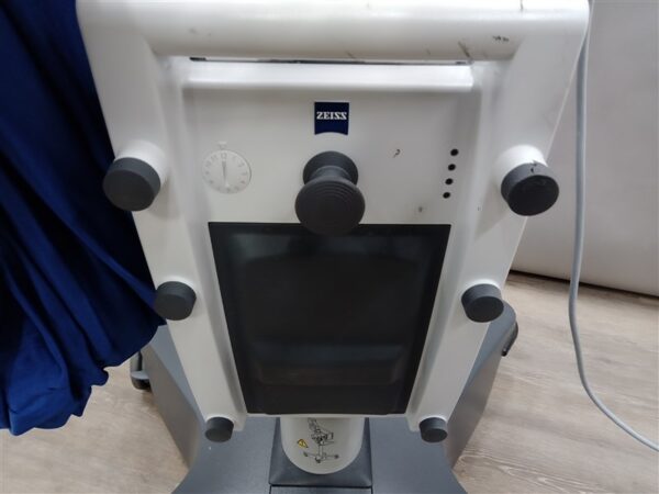 Refurbished Zeiss OPMI Lumera 700 microscope for sale with integrated intraoperative OCT, SCI illumination and ergonomic design. Keywords: Lumera 700 for sale, iOCT surgical microscope for sale, Zeiss Lumera for sale, refurbished surgical microscope, ophthalmic microscope for sale